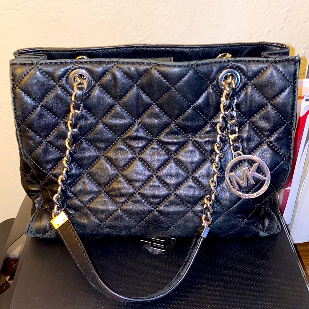 Michael Kors quilted chain-link handle straps purse